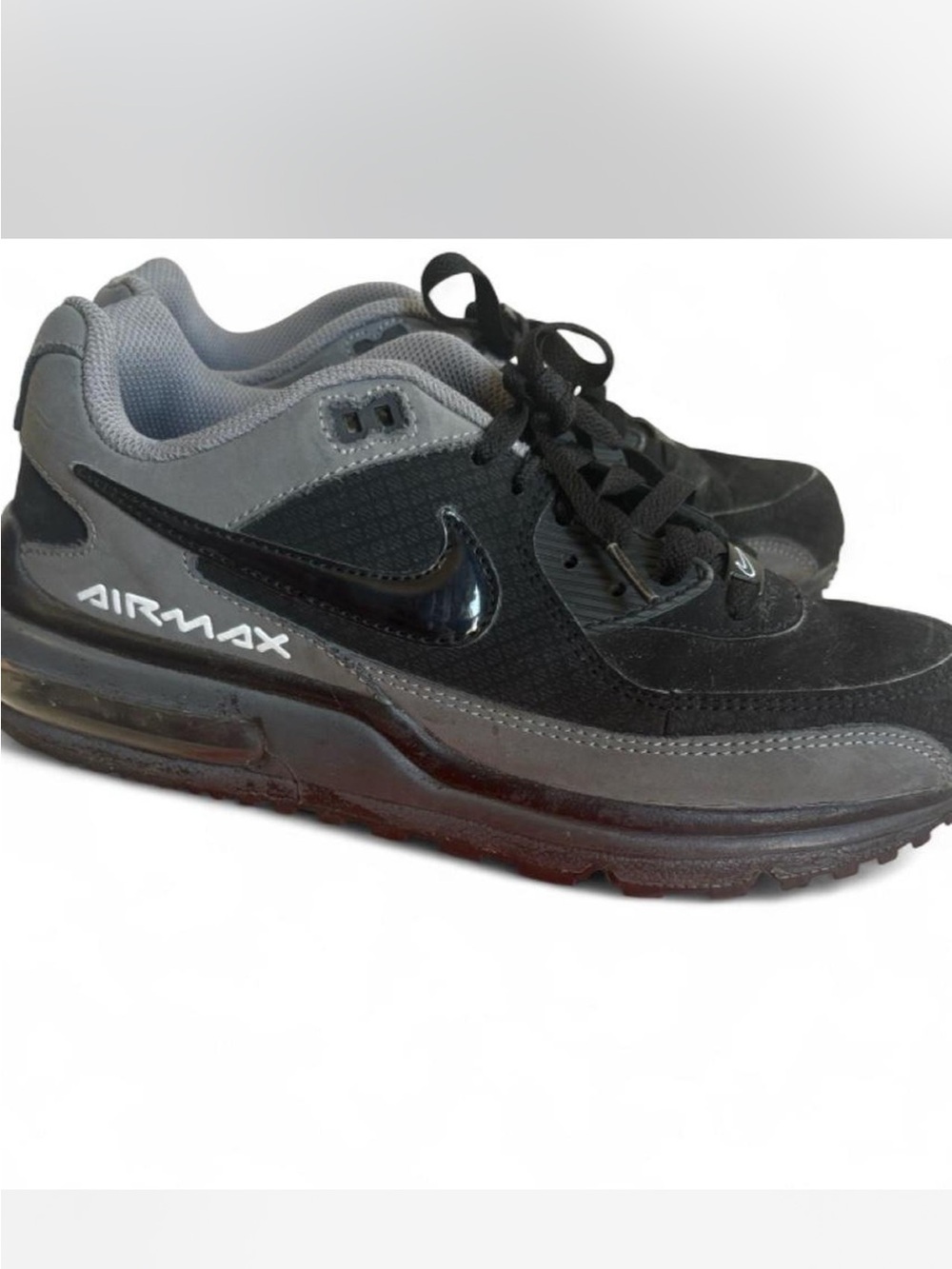 Nike Air Max Black and Gray Sneakers